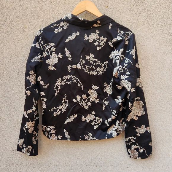 CHICO'S Women's Blazer Medium Black Silk Blend Embroidered Floral Whimsigoth - Picture 5 of 10